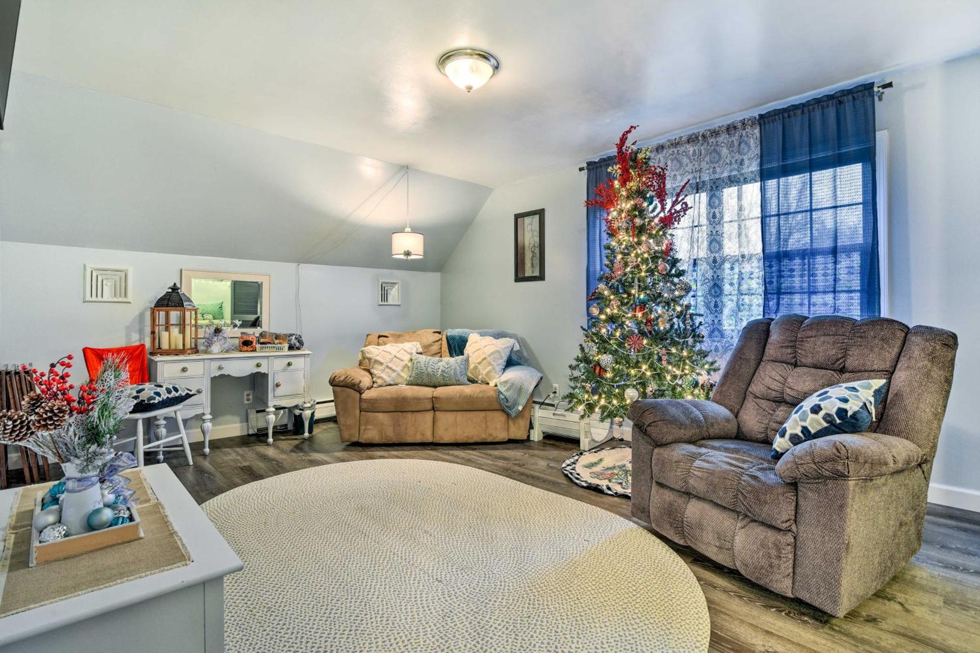 Clio Apt on 3 Acres, 14 Mi to Frankenmuth!