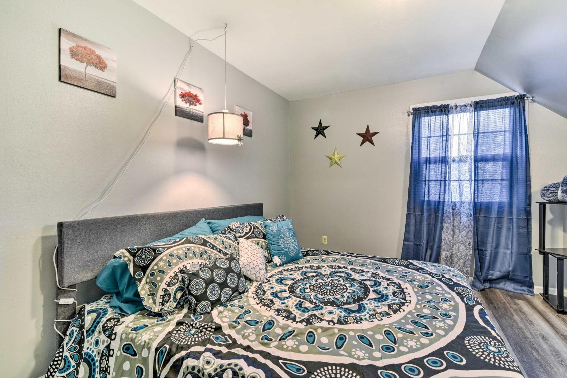 Clio Apt on 3 Acres, 14 Mi to Frankenmuth!