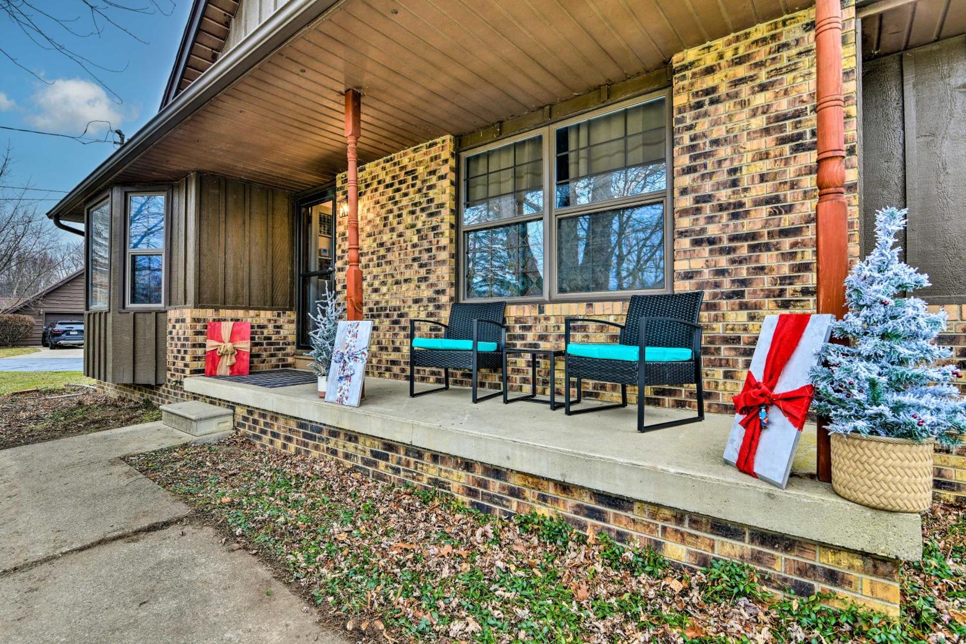 Clio Apt on 3 Acres, 14 Mi to Frankenmuth!