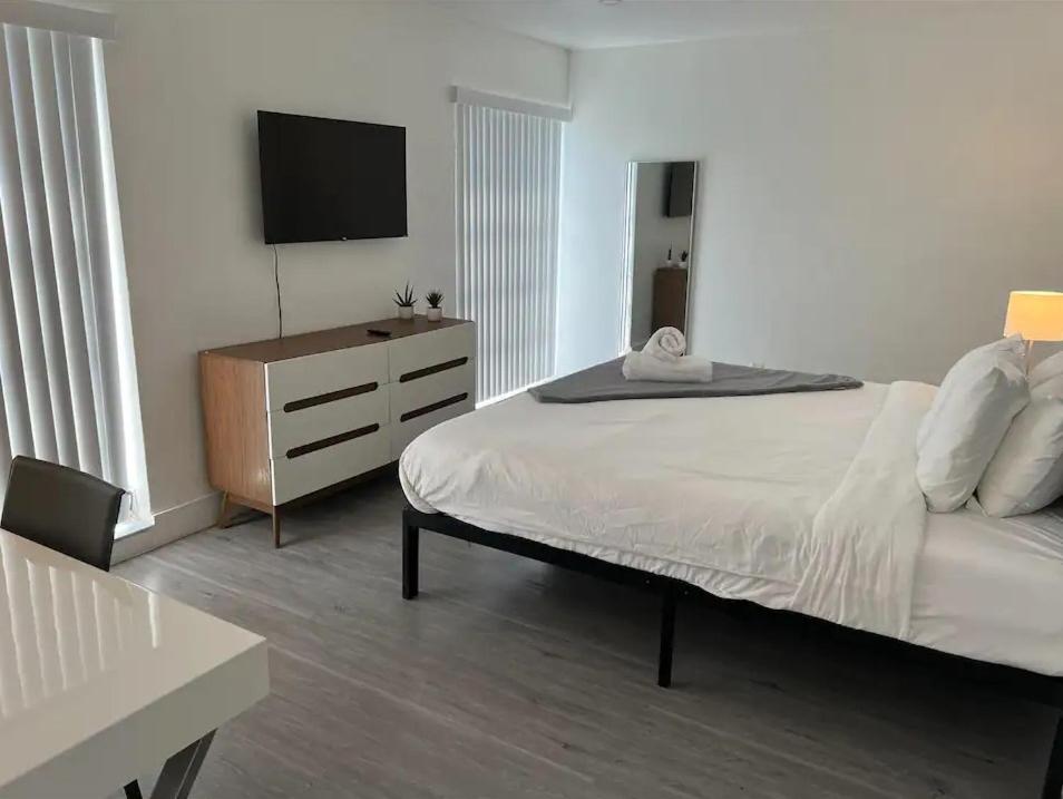 Designer River View Apartments