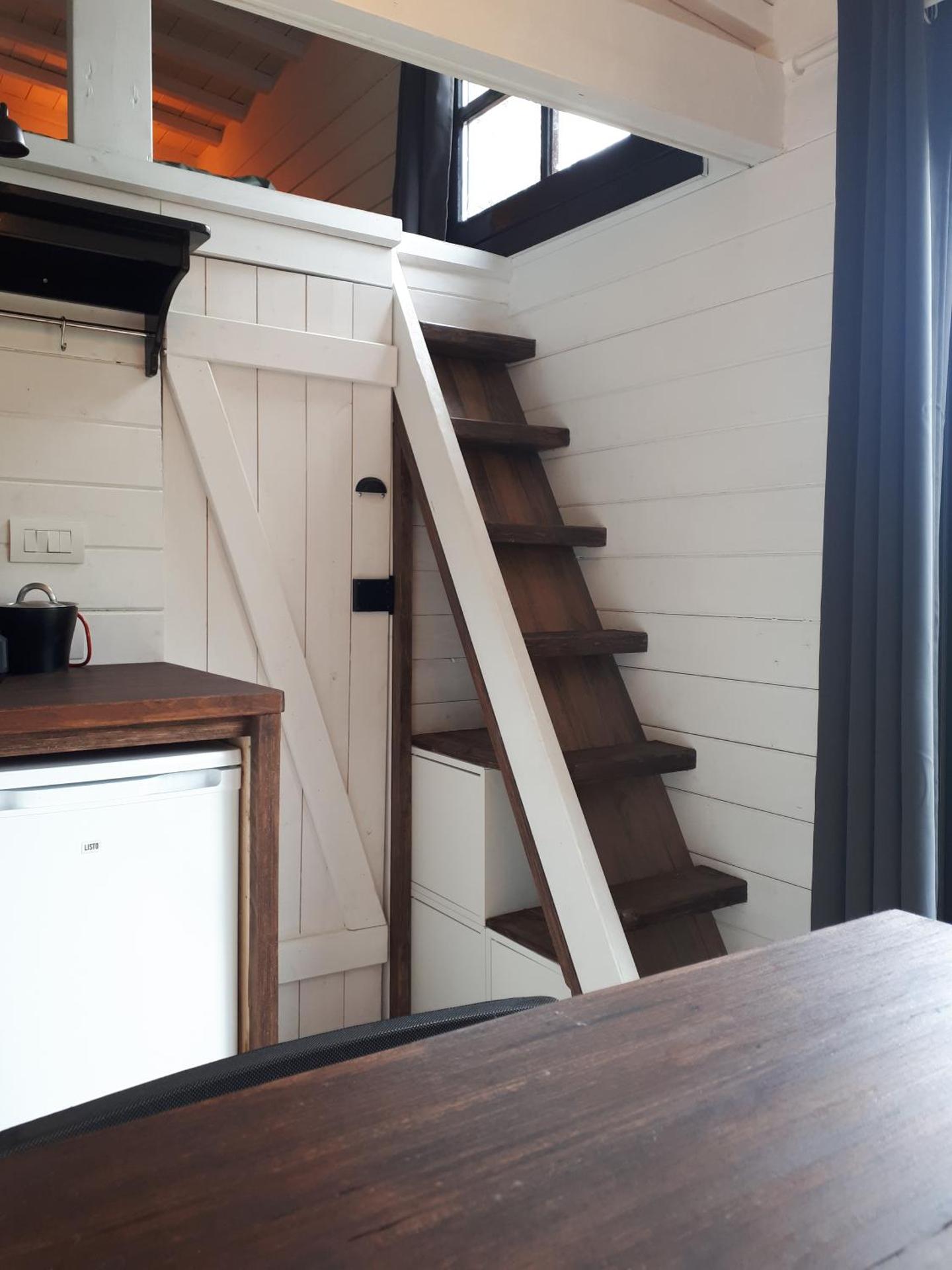 Tiny house, sauna hot tub Gesves Namur Ardennes