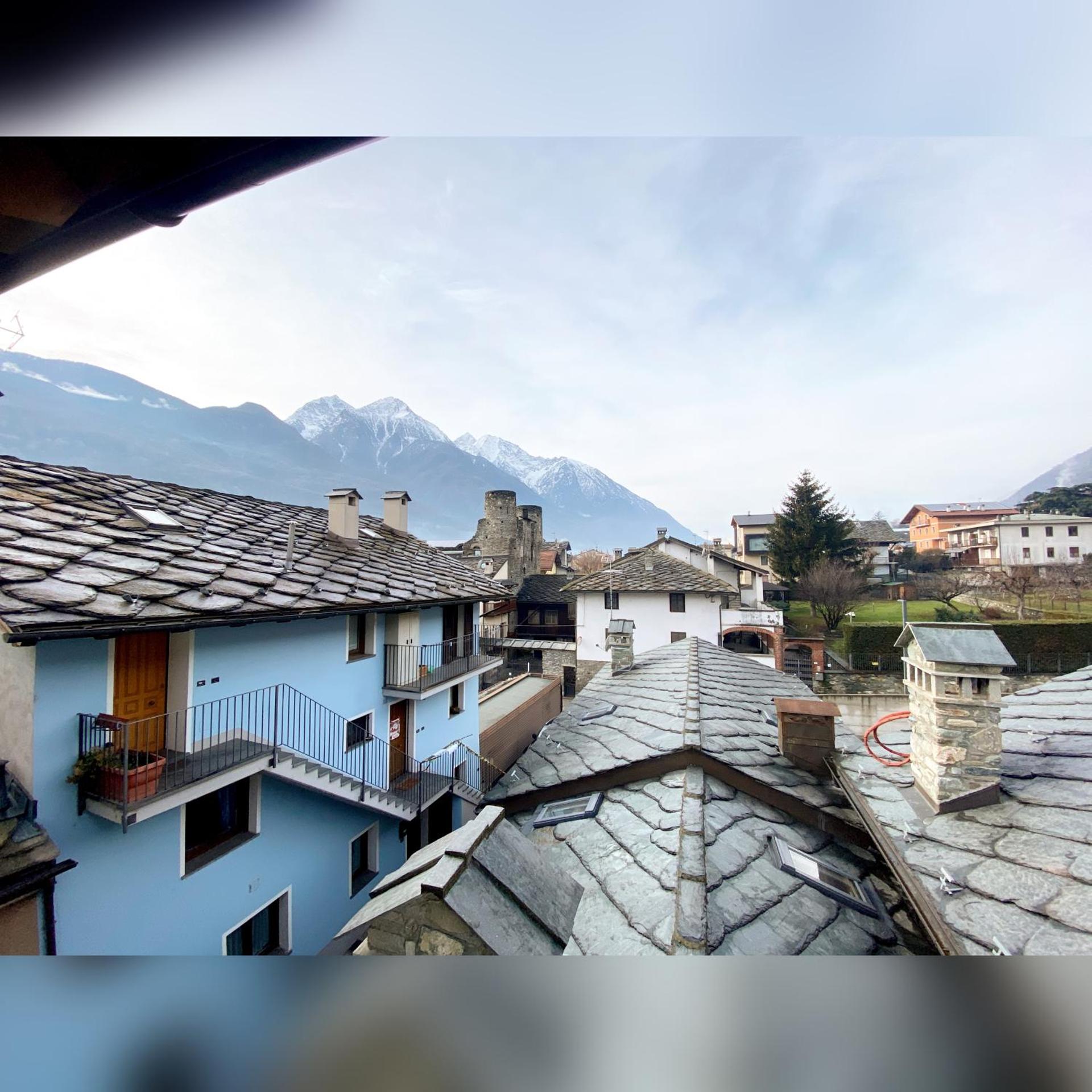Apartment with Hot Tub