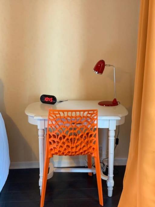 Studio calme, Grand parquet,Chateau,INSEAD