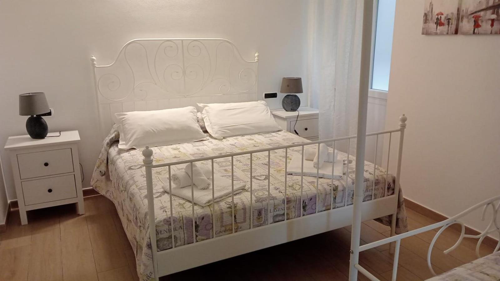 Deluxe Double Room with Extra Bed