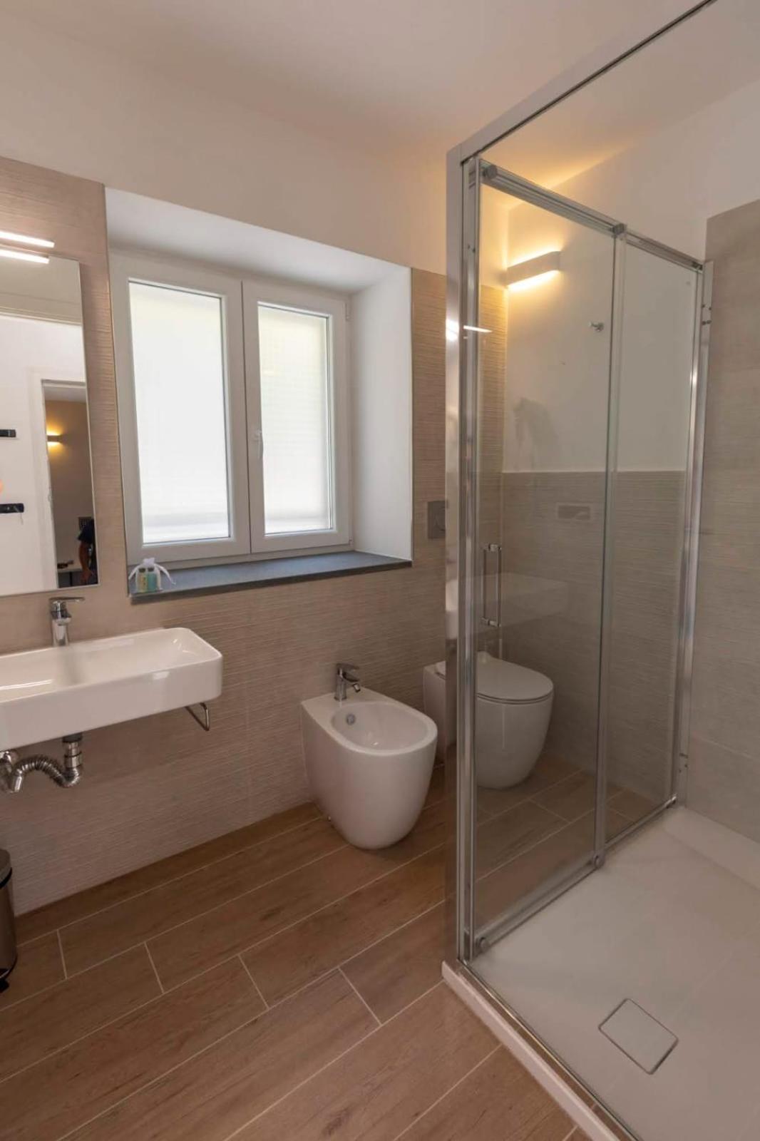 Deluxe Double Room with Extra Bed