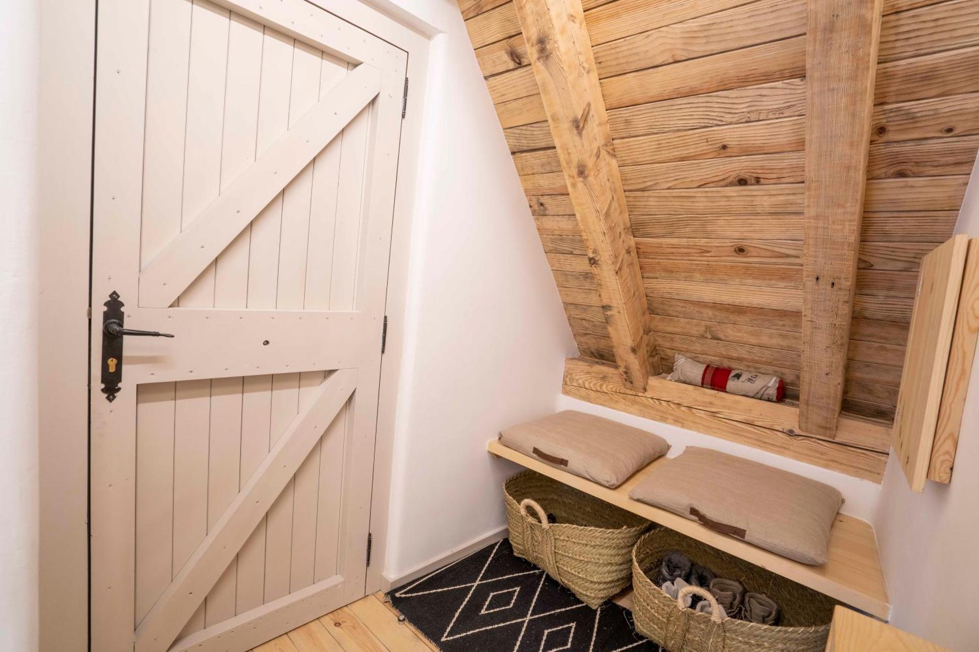 Muntanyó Luxury Lodge con sauna, parking y guardaesquis en Ruda