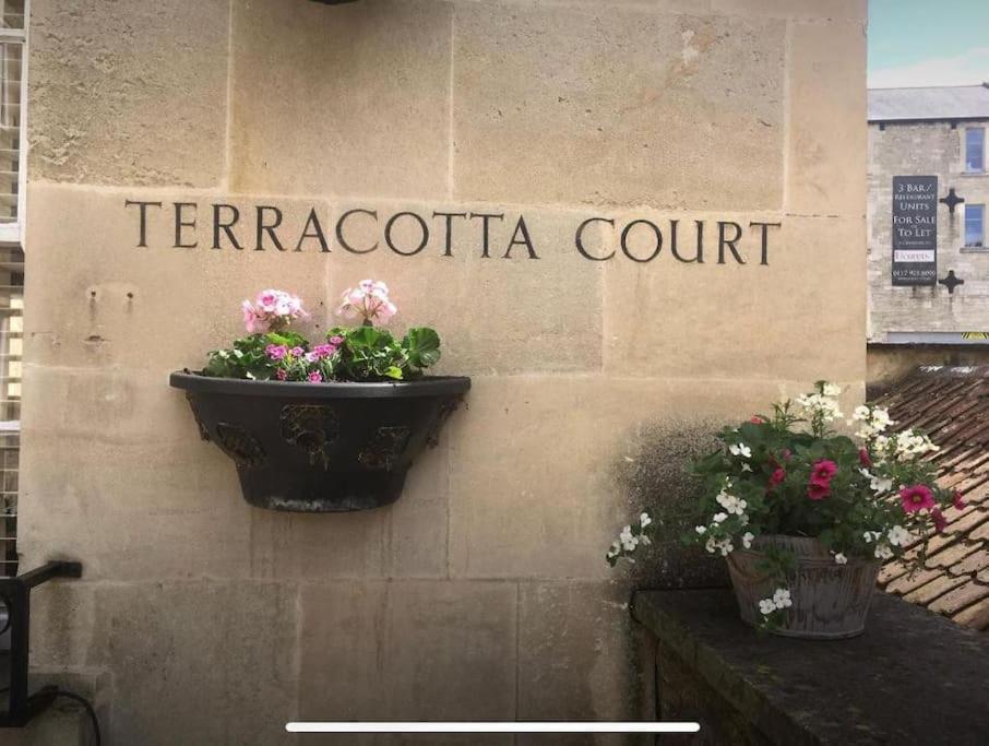 'Downtown' @ Terracotta Court