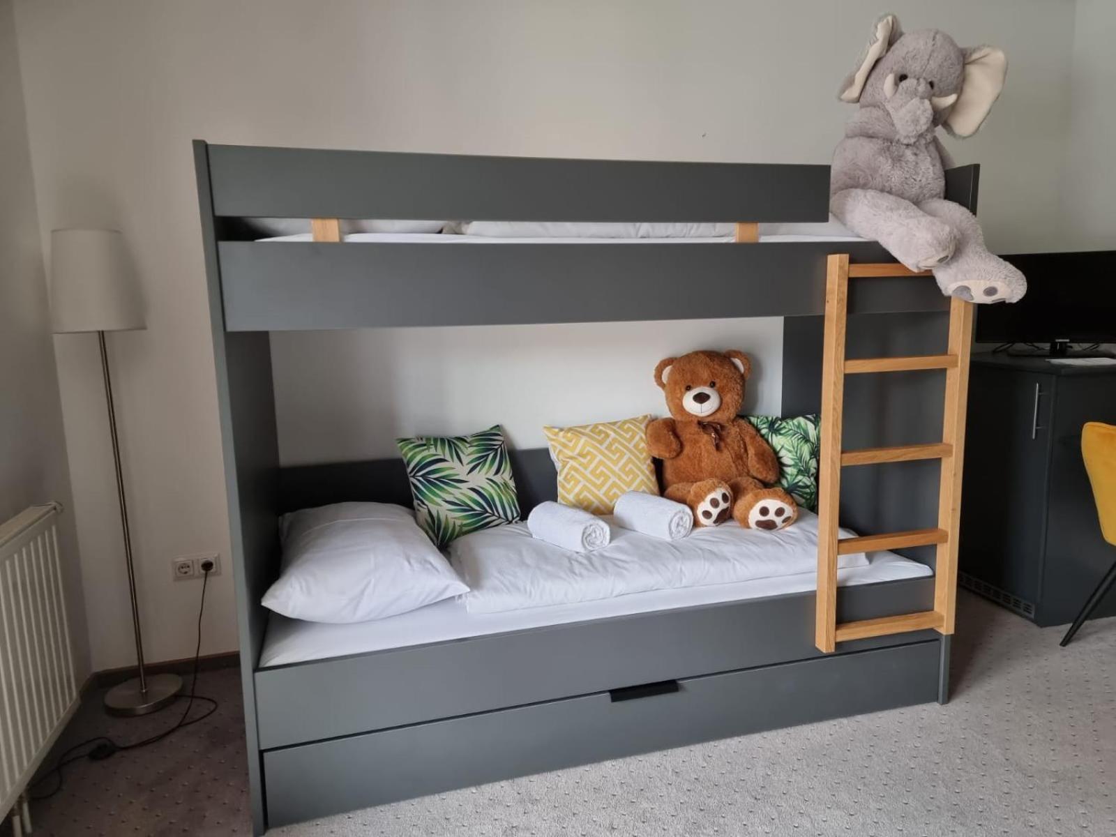 bunk bed