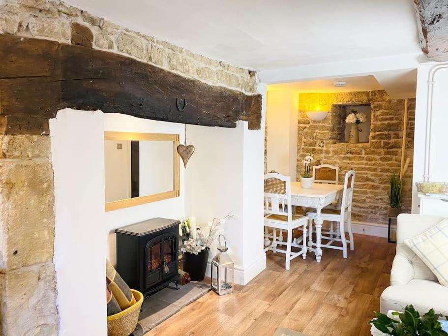 Charming Cottage in Heart of Bourton-on-the Water