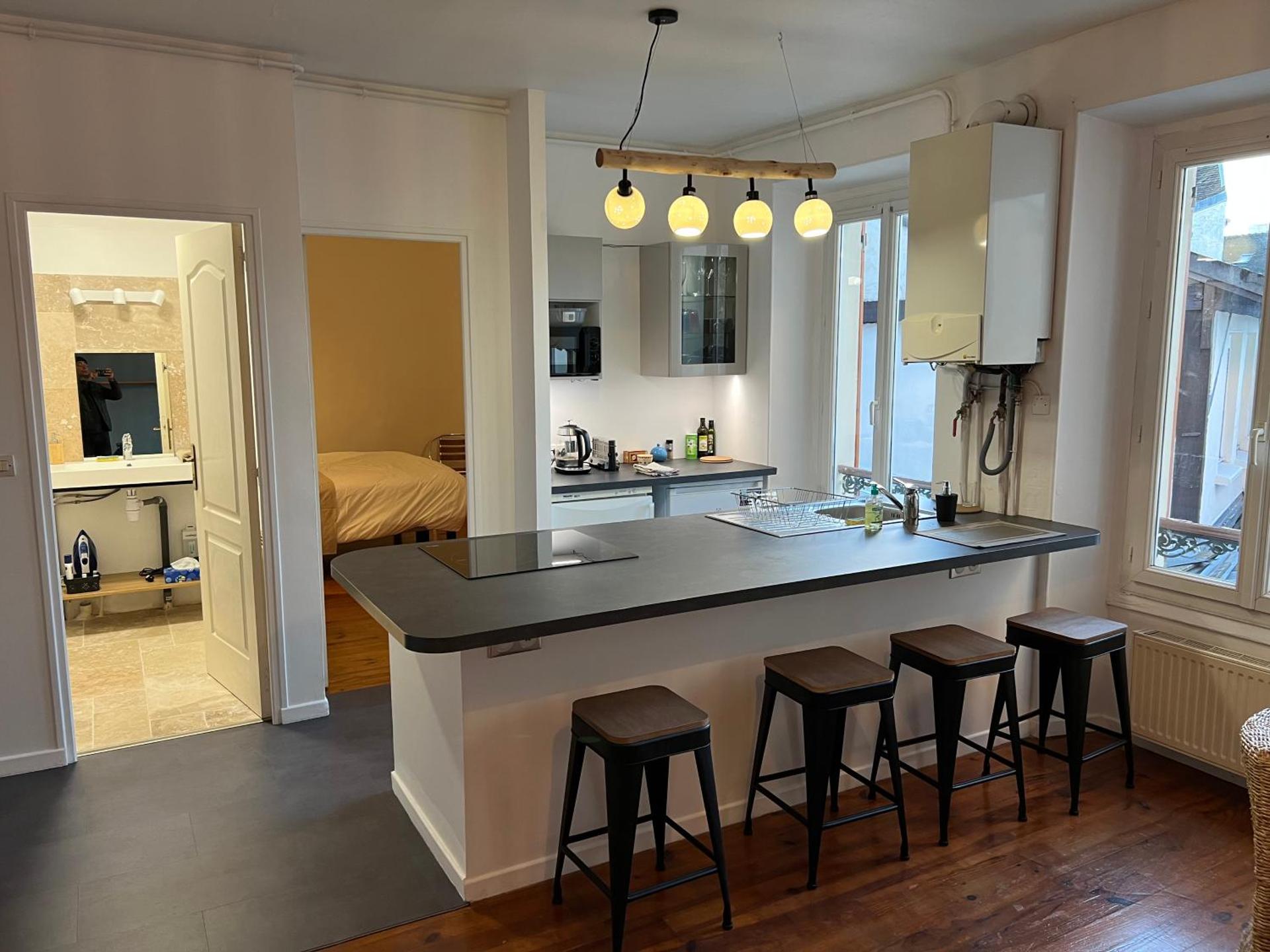 Kitchen or kitchenette