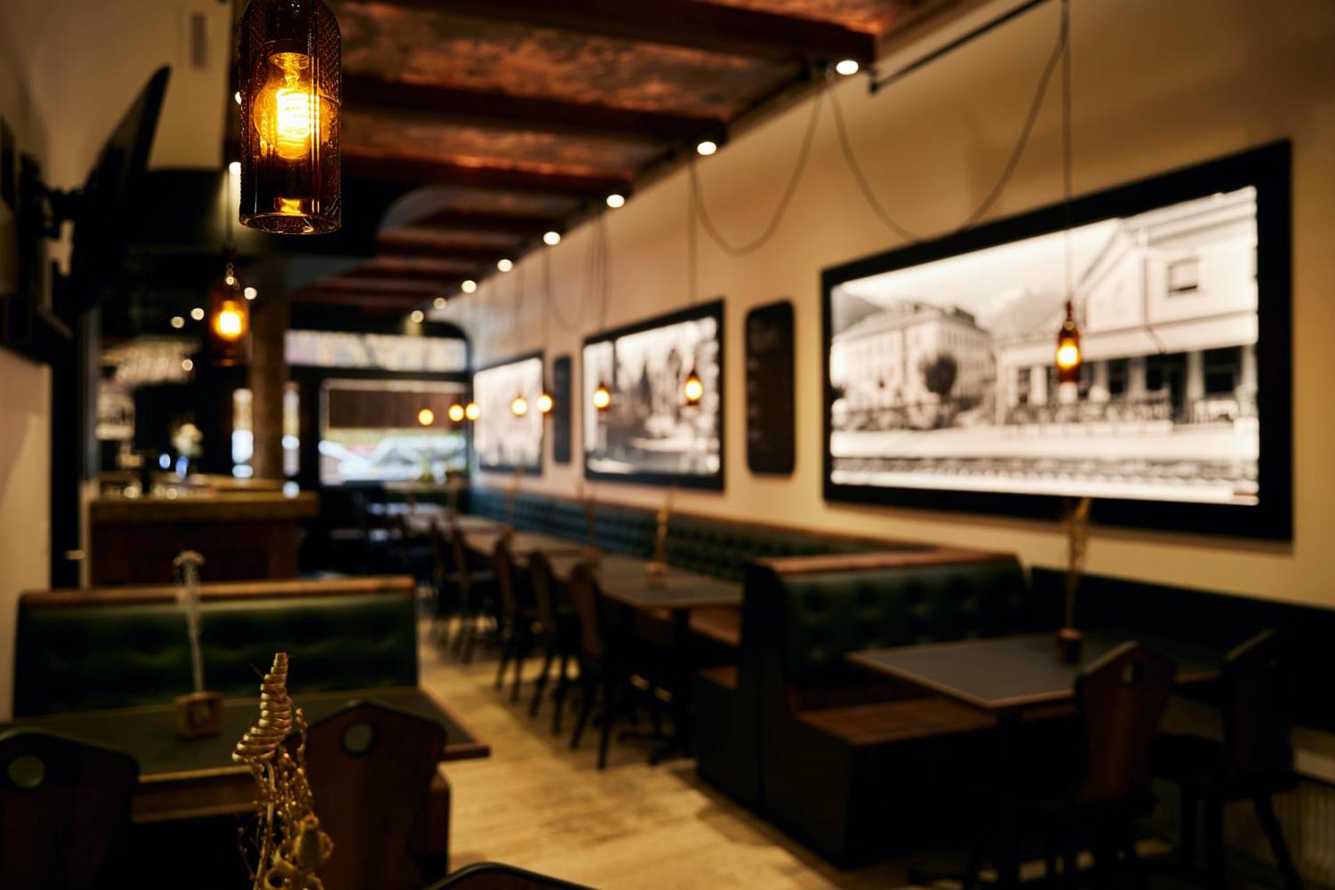 Restaurant/places to eat