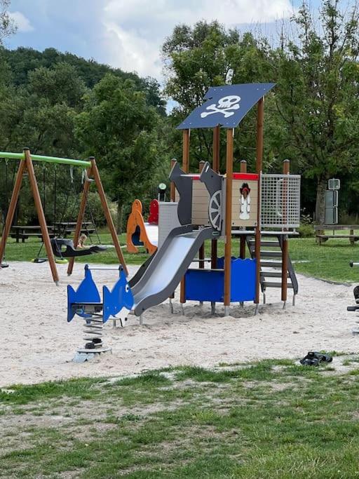 Cabane La Folie Douce
