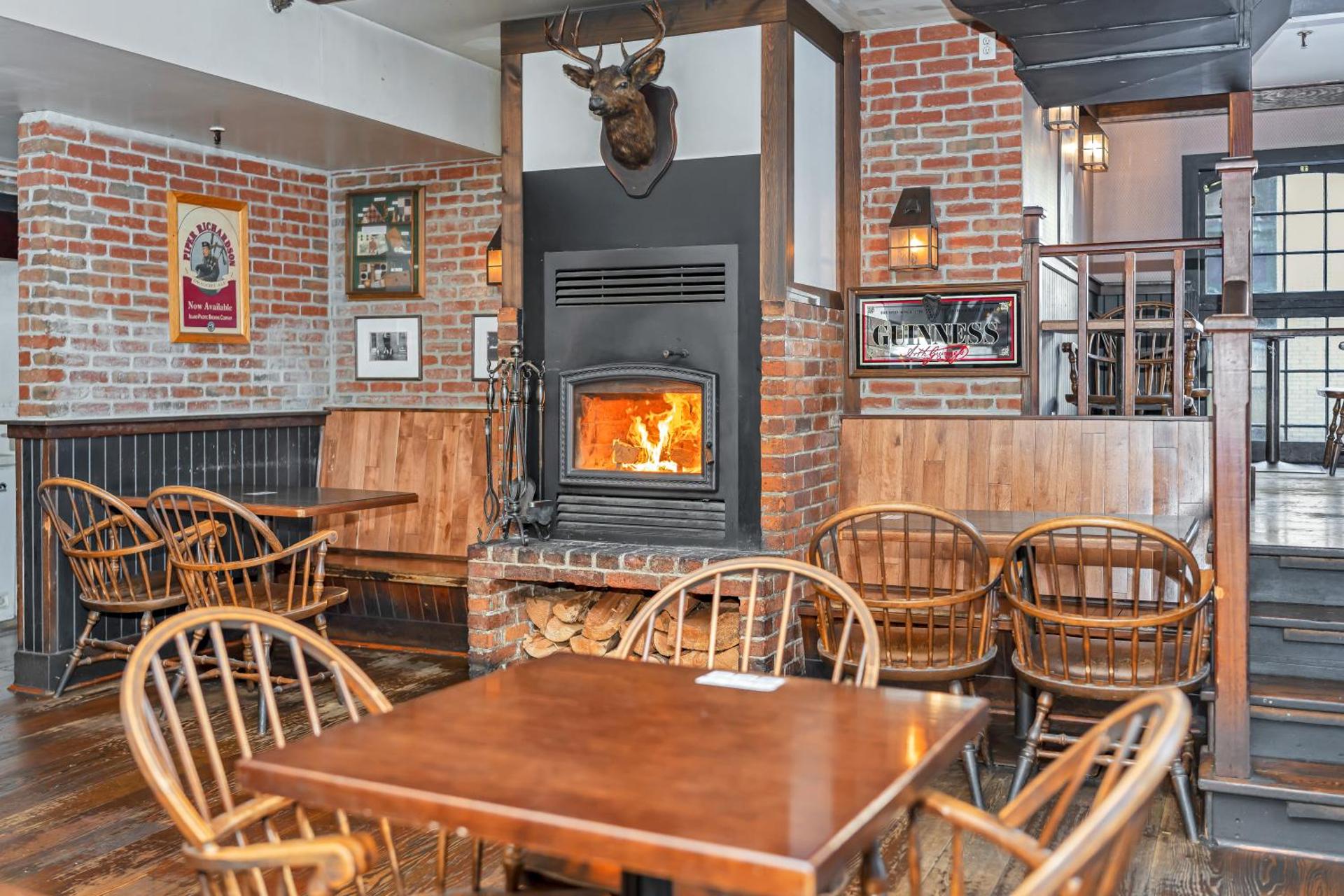 Restaurant/places to eat