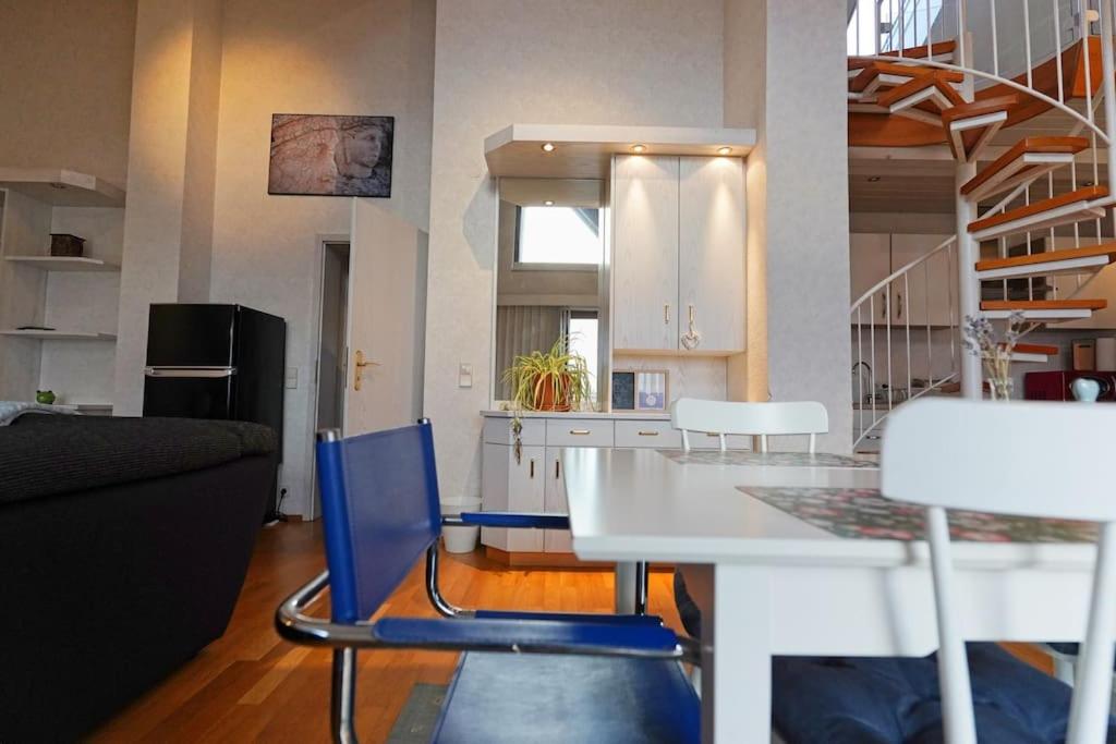 Große, helle Wohnung für bis zu 6 Personen