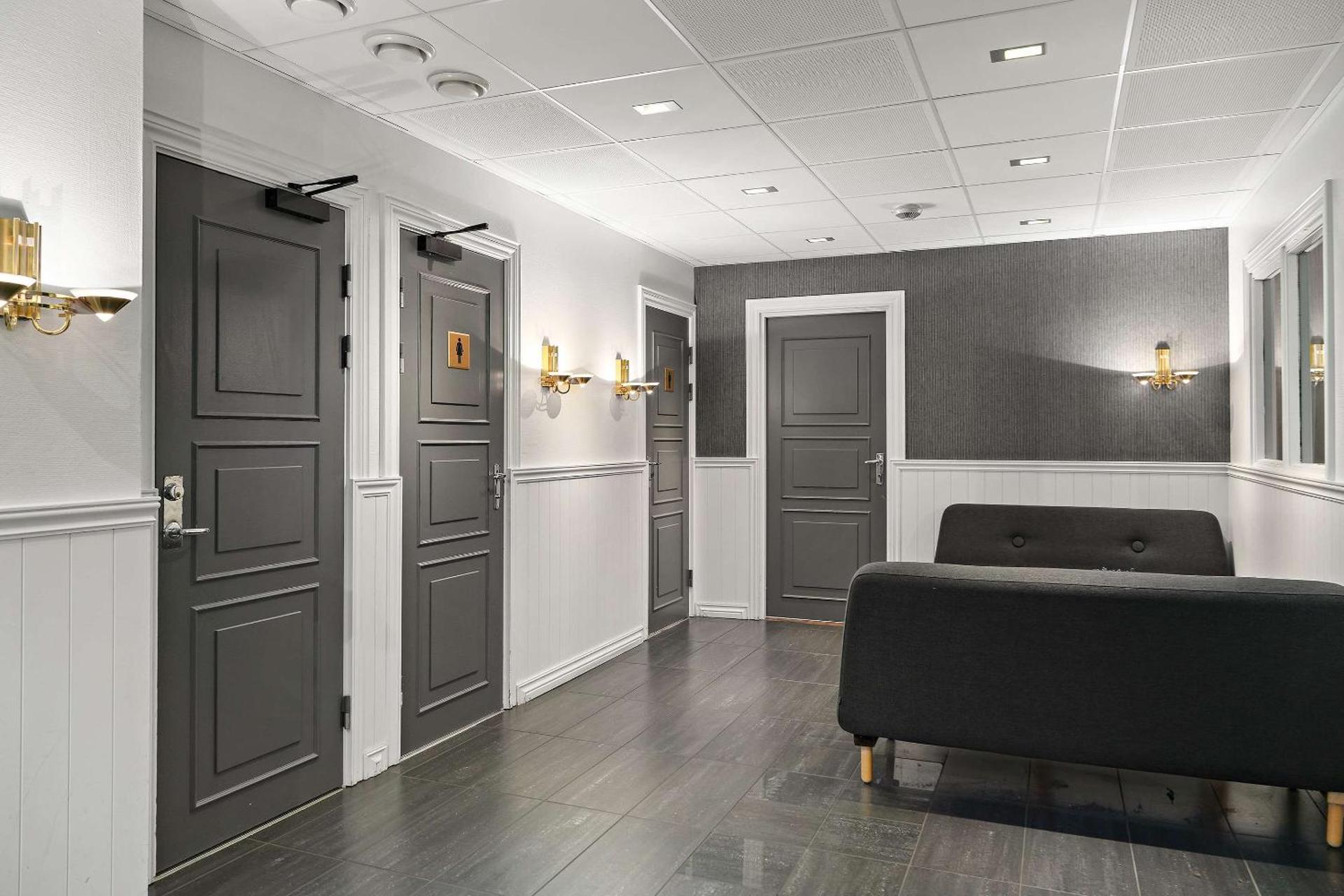 Meeting/conference room