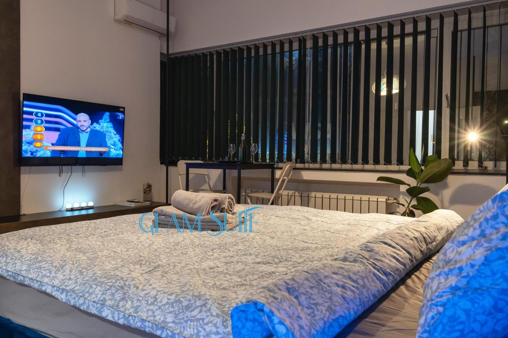 MAERA Suites Central