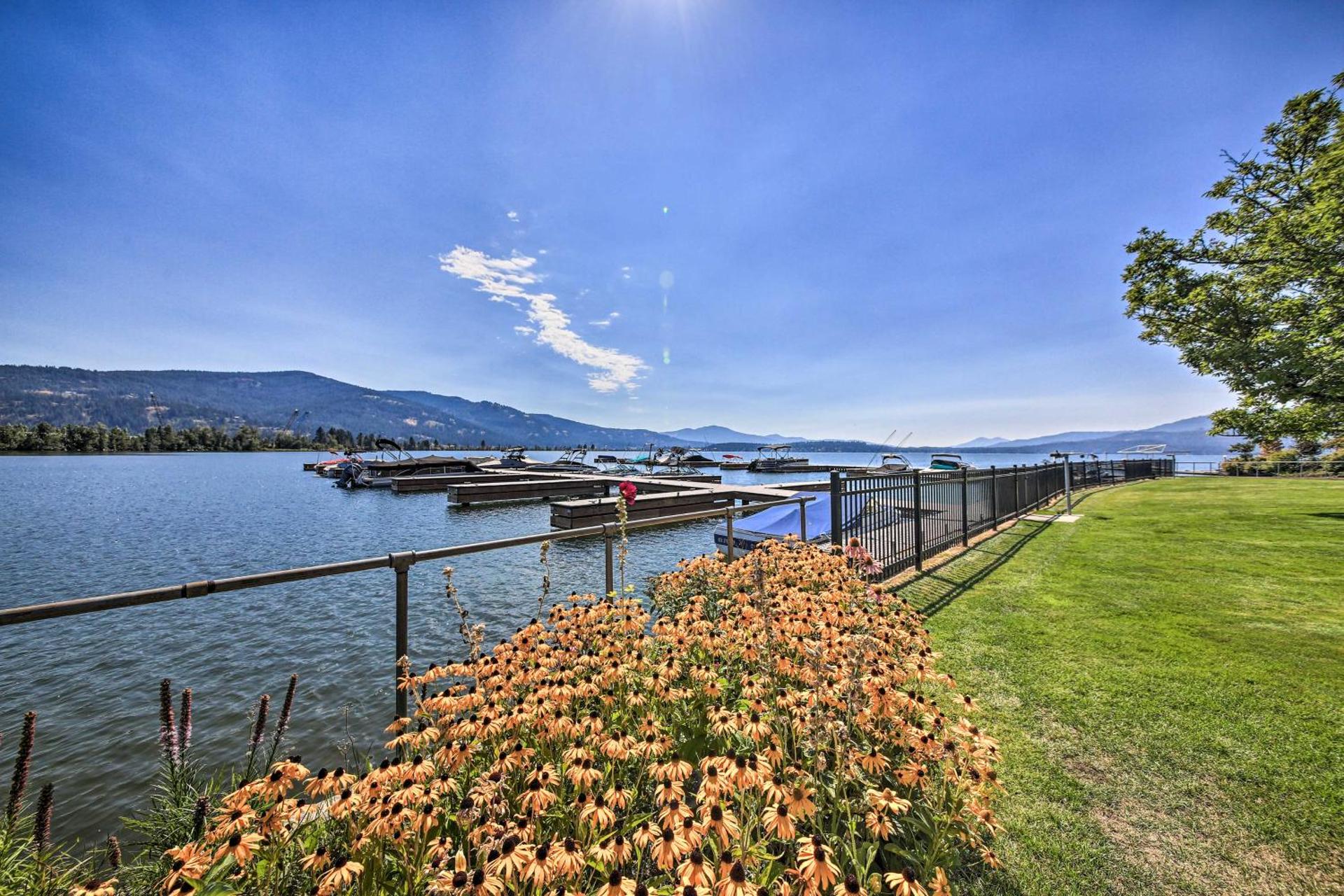 Waterfront Sandpoint Condo Lake Access!