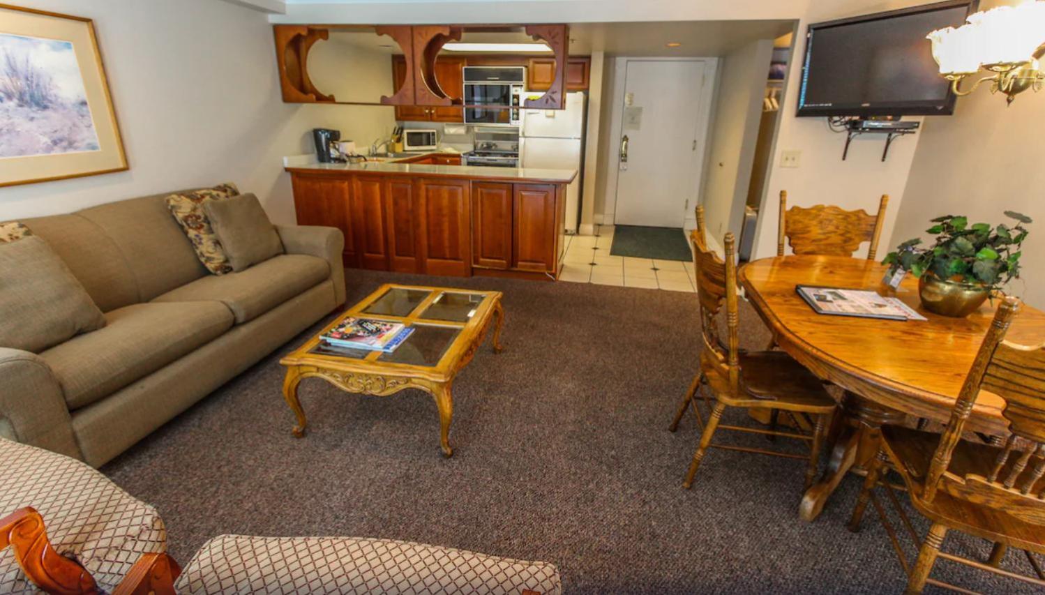 Park Hotel Condominiums