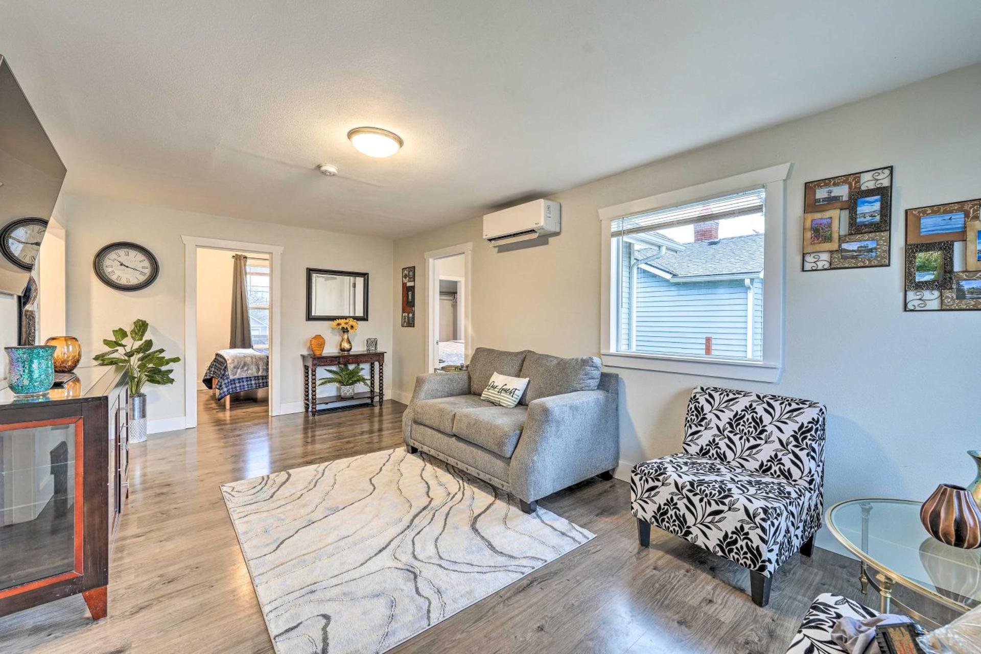 Port Angeles Retreat - 1 Mi to Downtown!