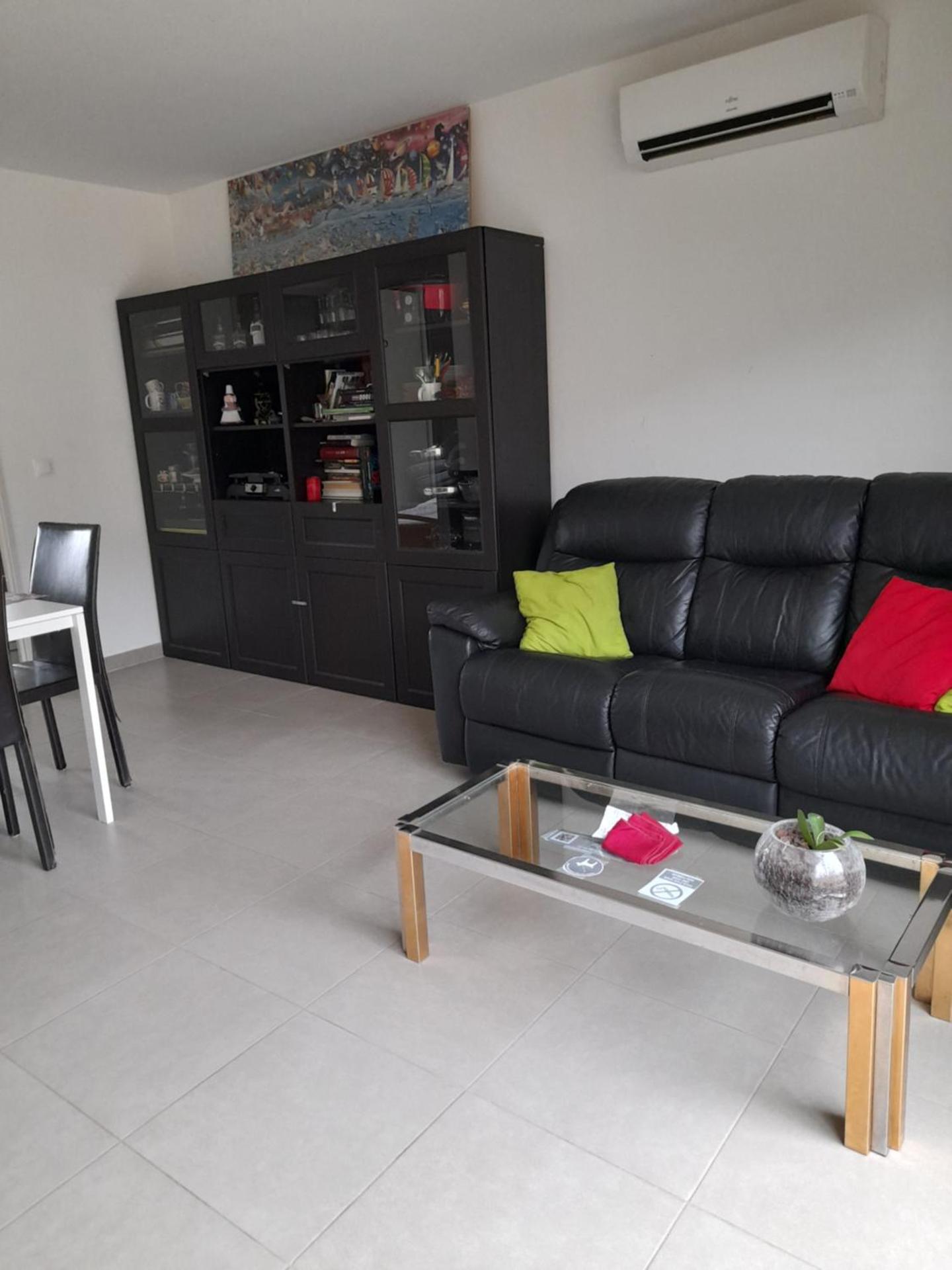 Apartment with Garden View