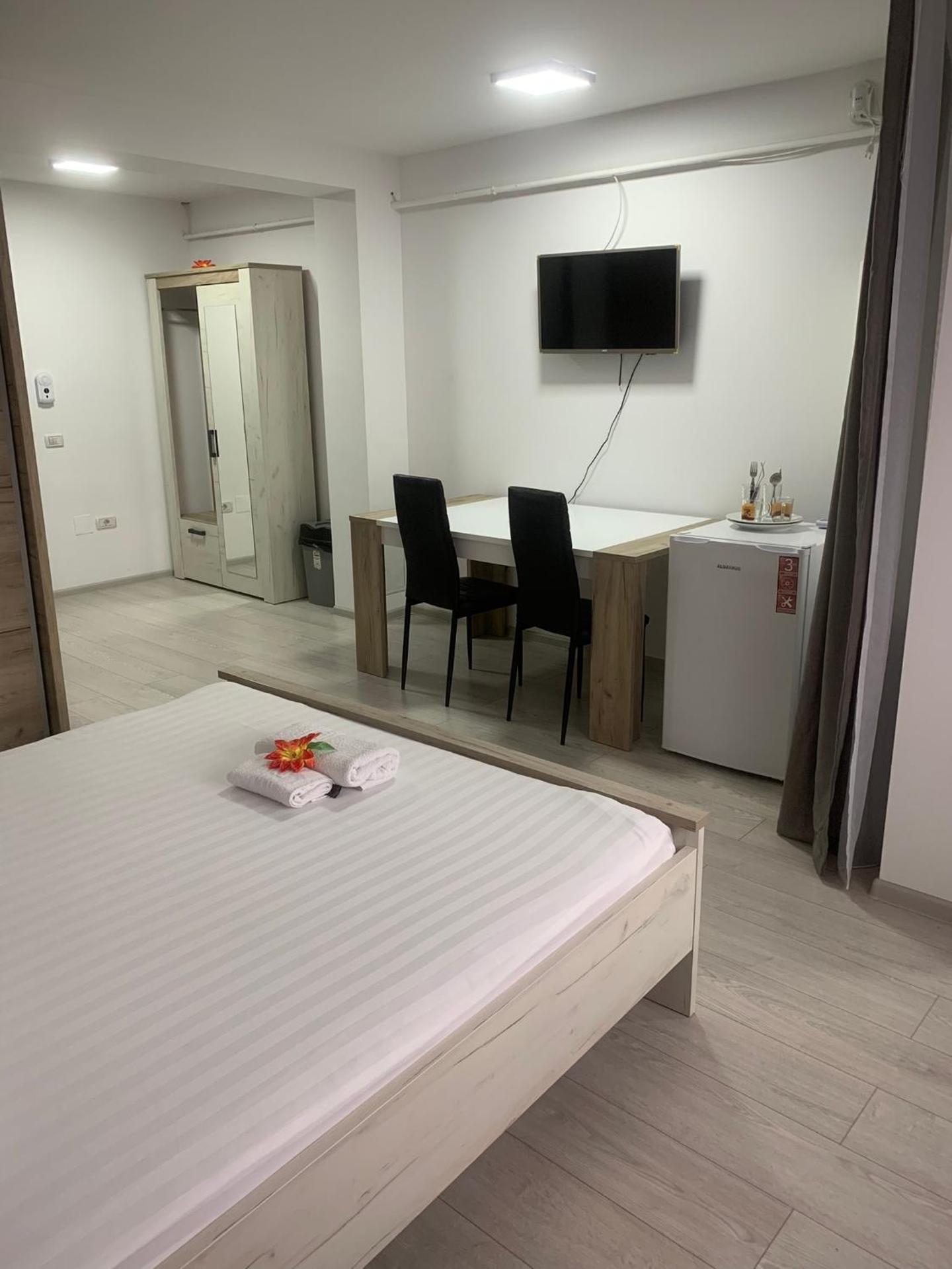 Cazare bloc nou ultracentral