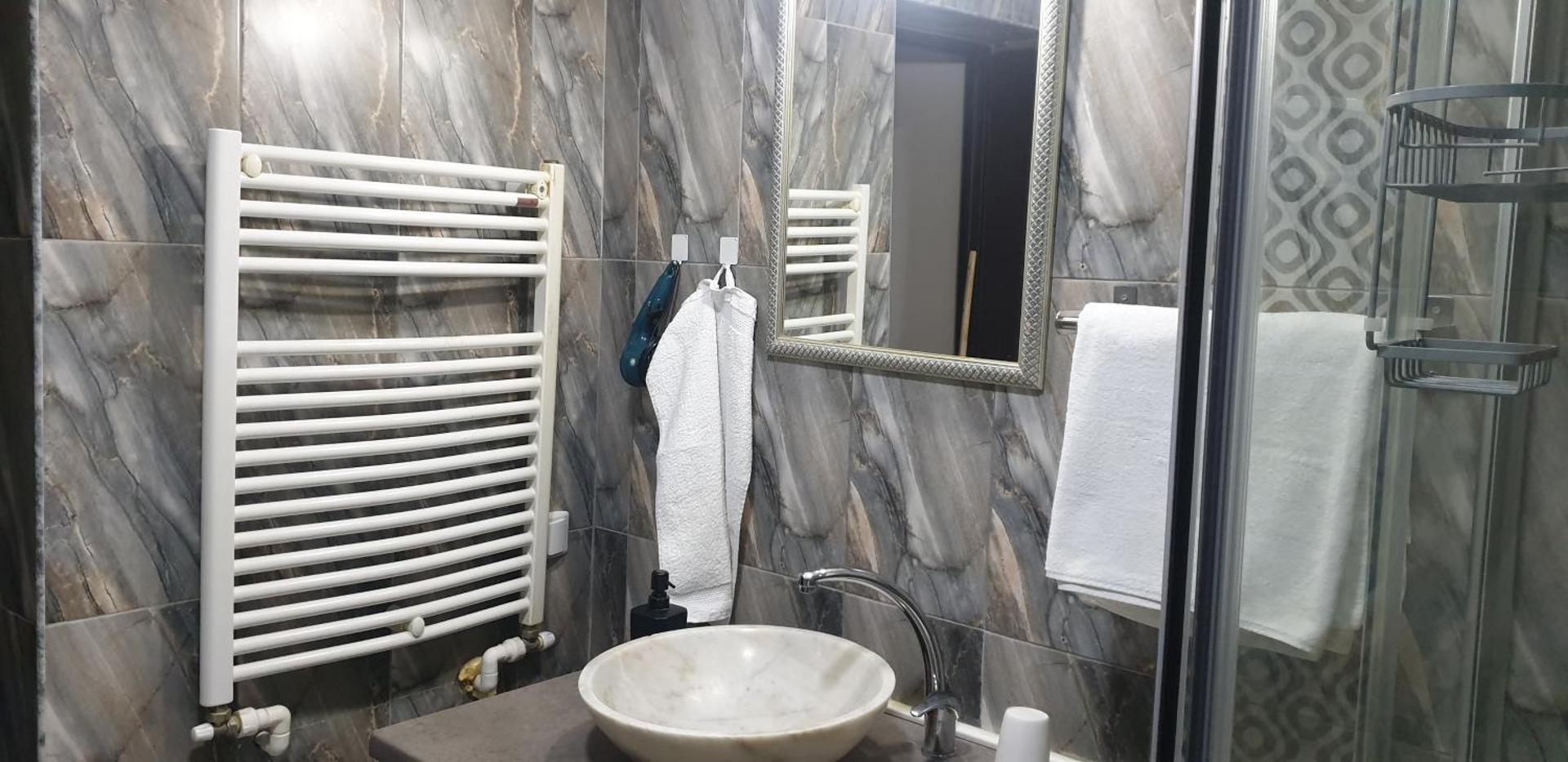 Green Forest Apartments