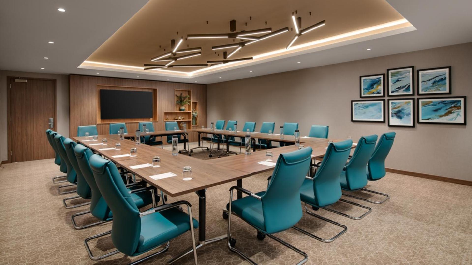Meeting/conference room