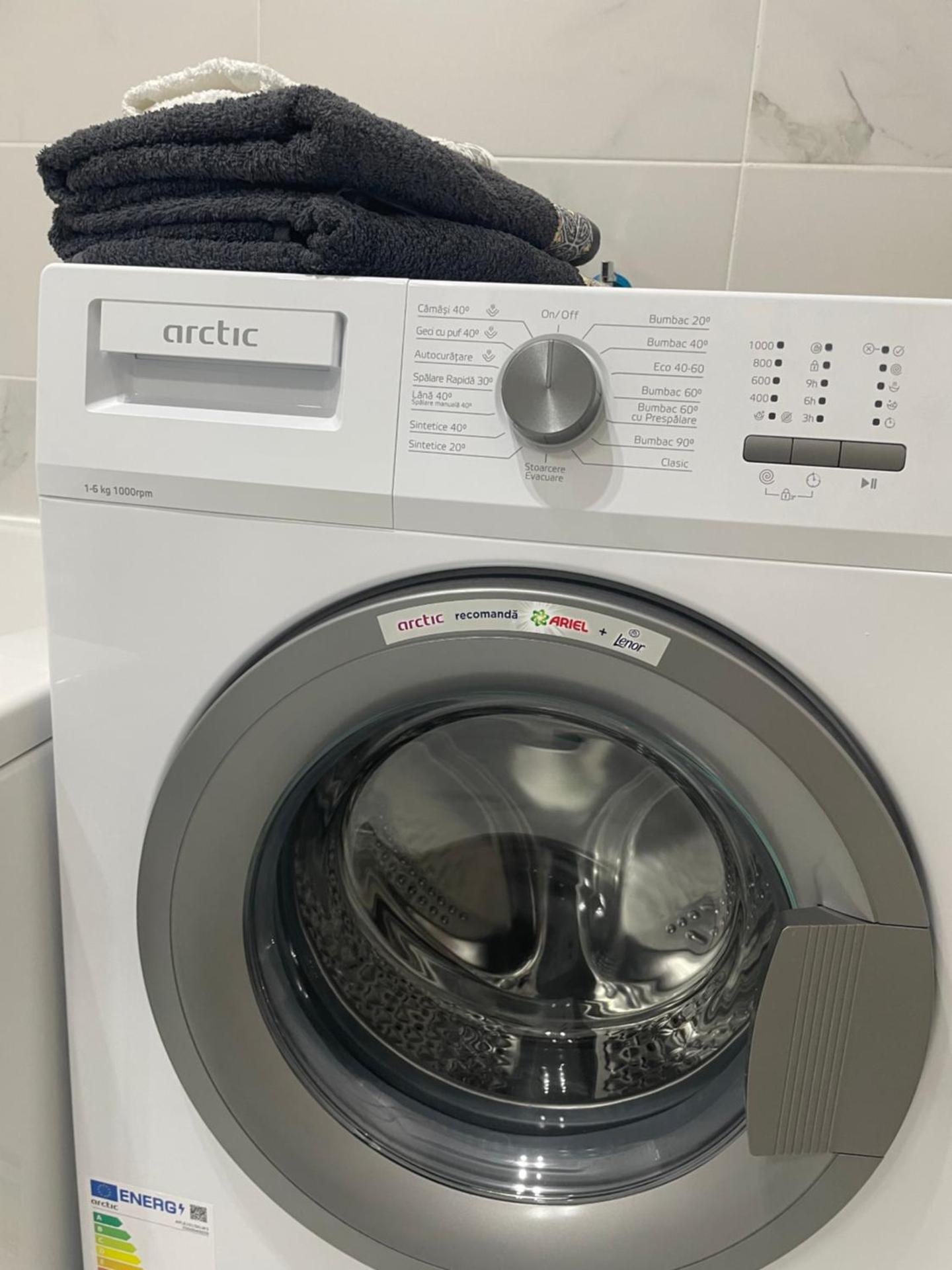 Moghioros Park Residence DUM4