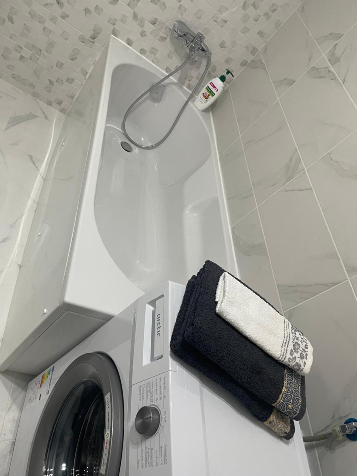 Moghioros Park Residence DUM4