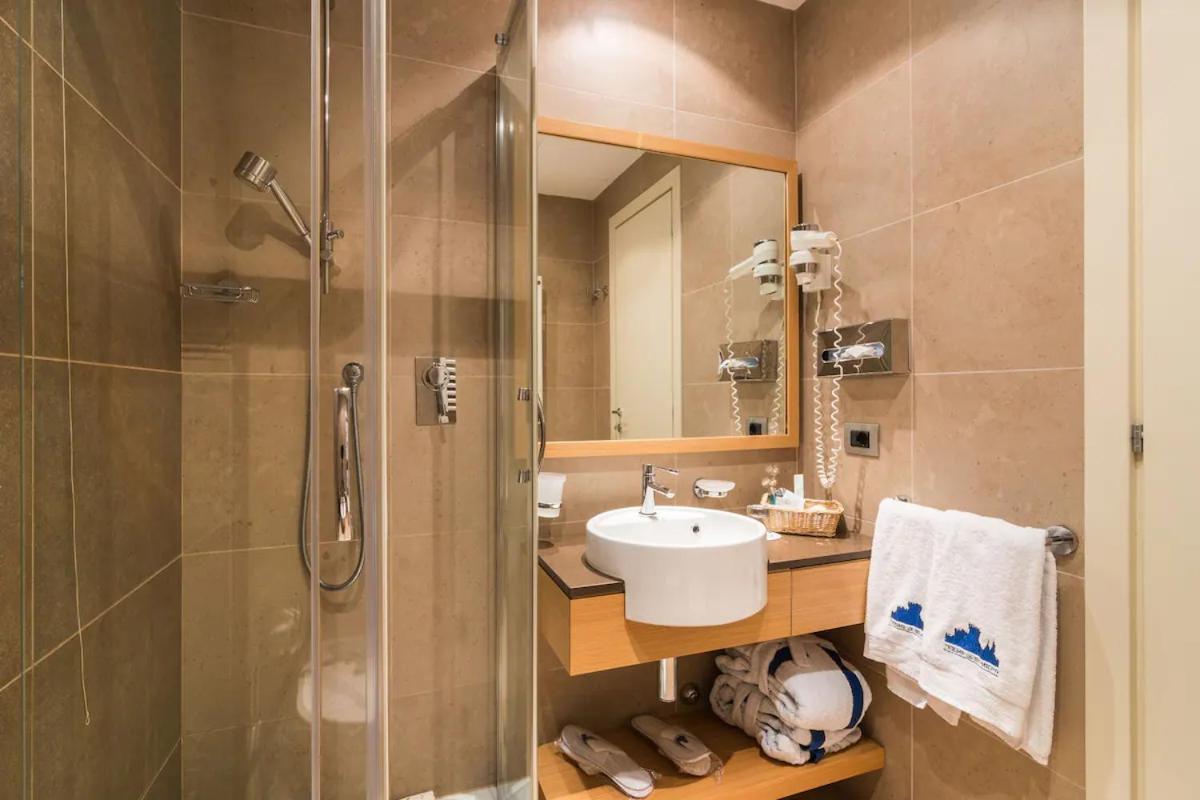 Classic Single Room with Spa Access 