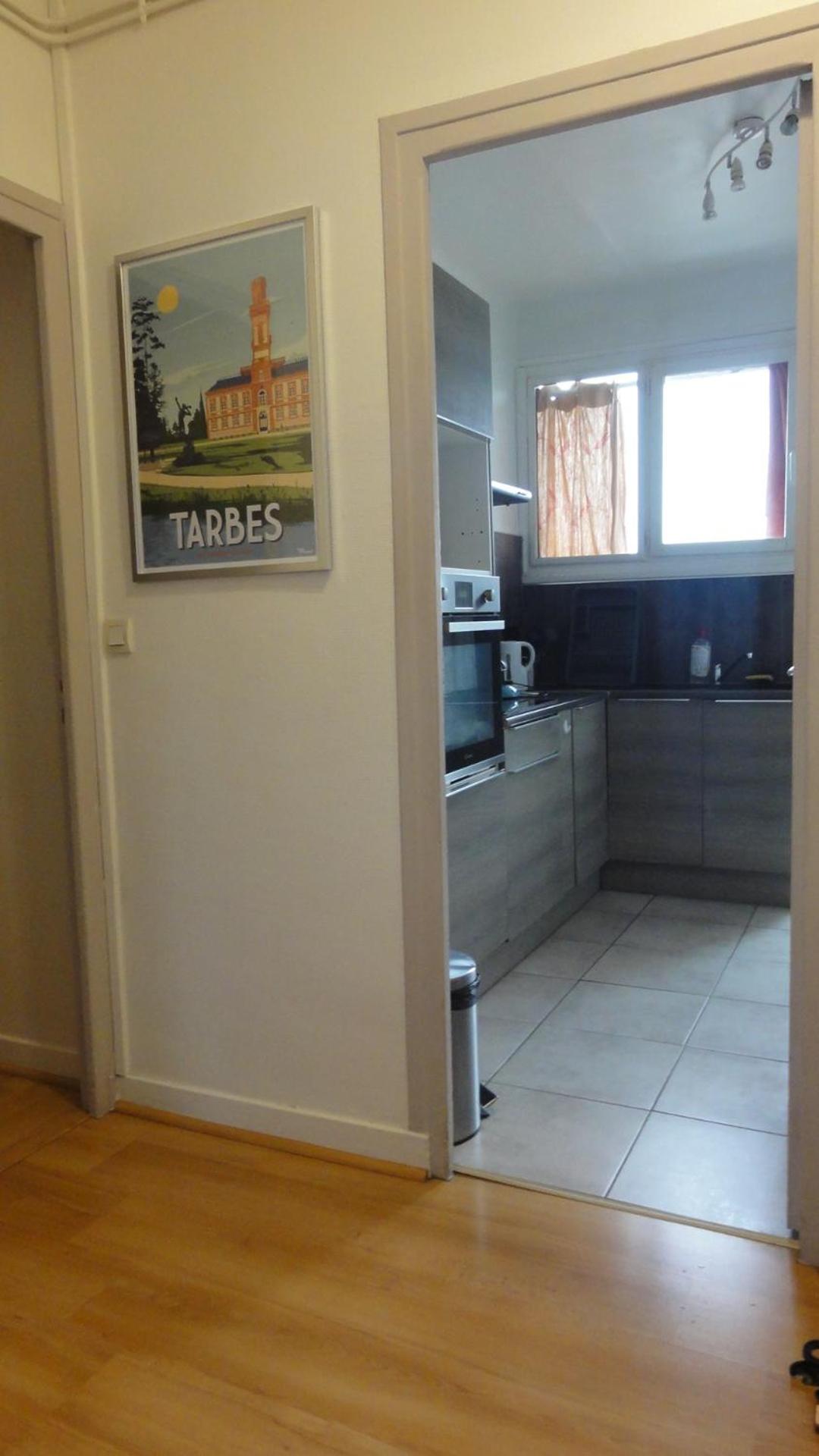 Le Voltaire -2 chambres- 70m2- HYPERCENTRE-Parking-WIFI FIBRE- Nouvelle literie