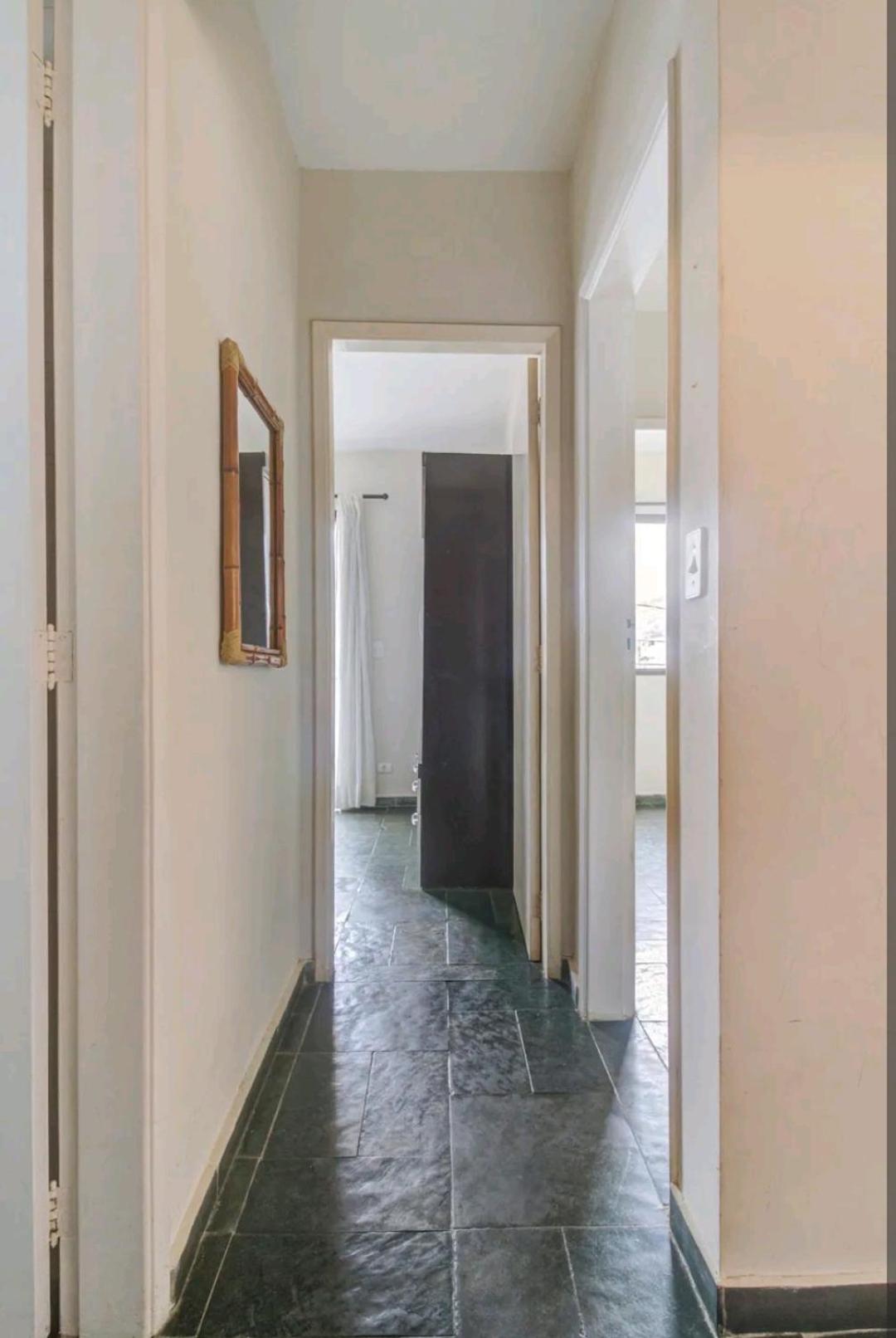 Apto Enseada Guarujá 900m praia