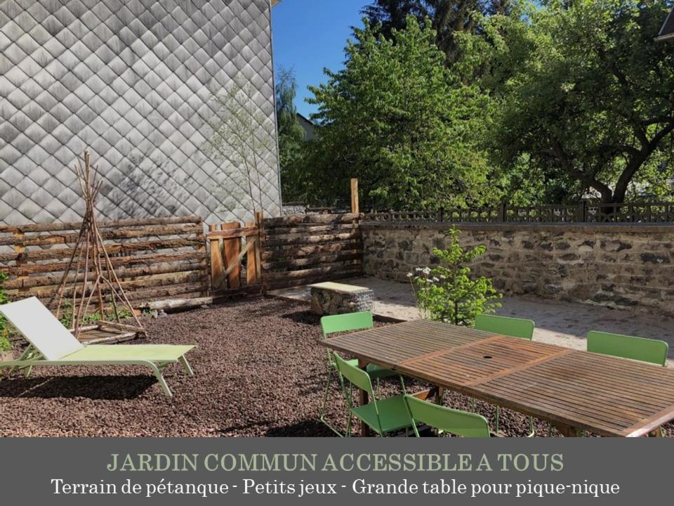 One-Bedroom Apartment (2 Adults)