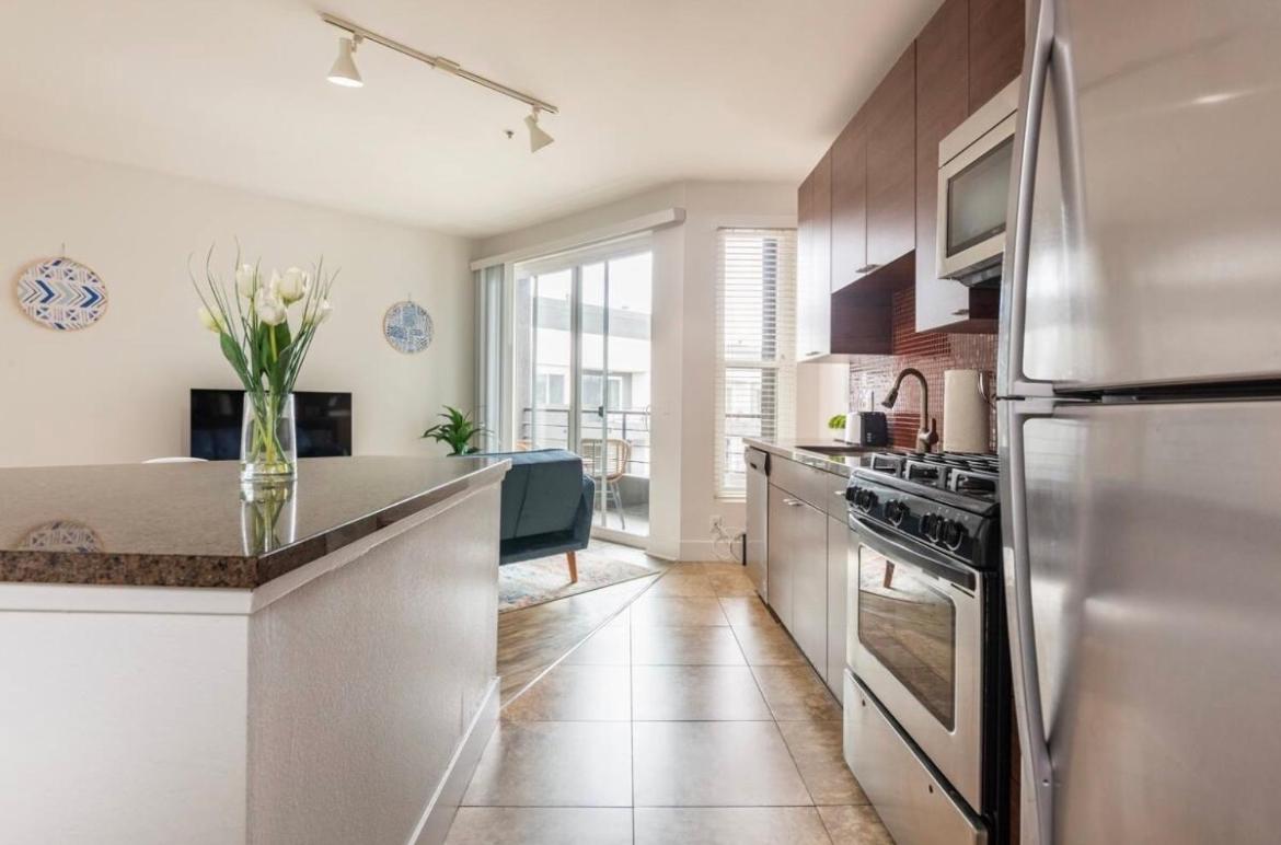 Tulum Vibes 1 Bedroom Apartment near Boats in Marina Del Rey