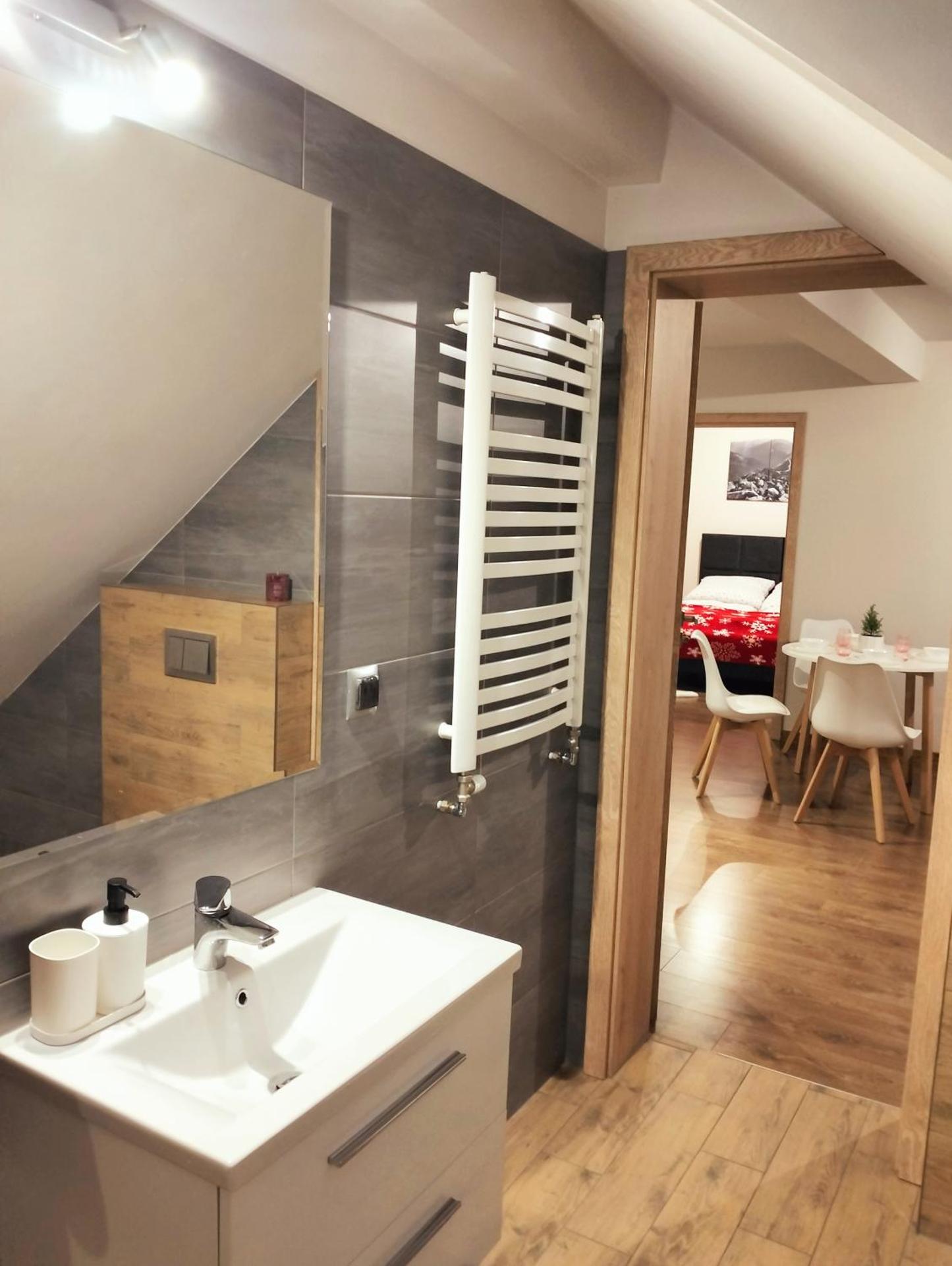 Dębowy Apartamenty/Pokoje