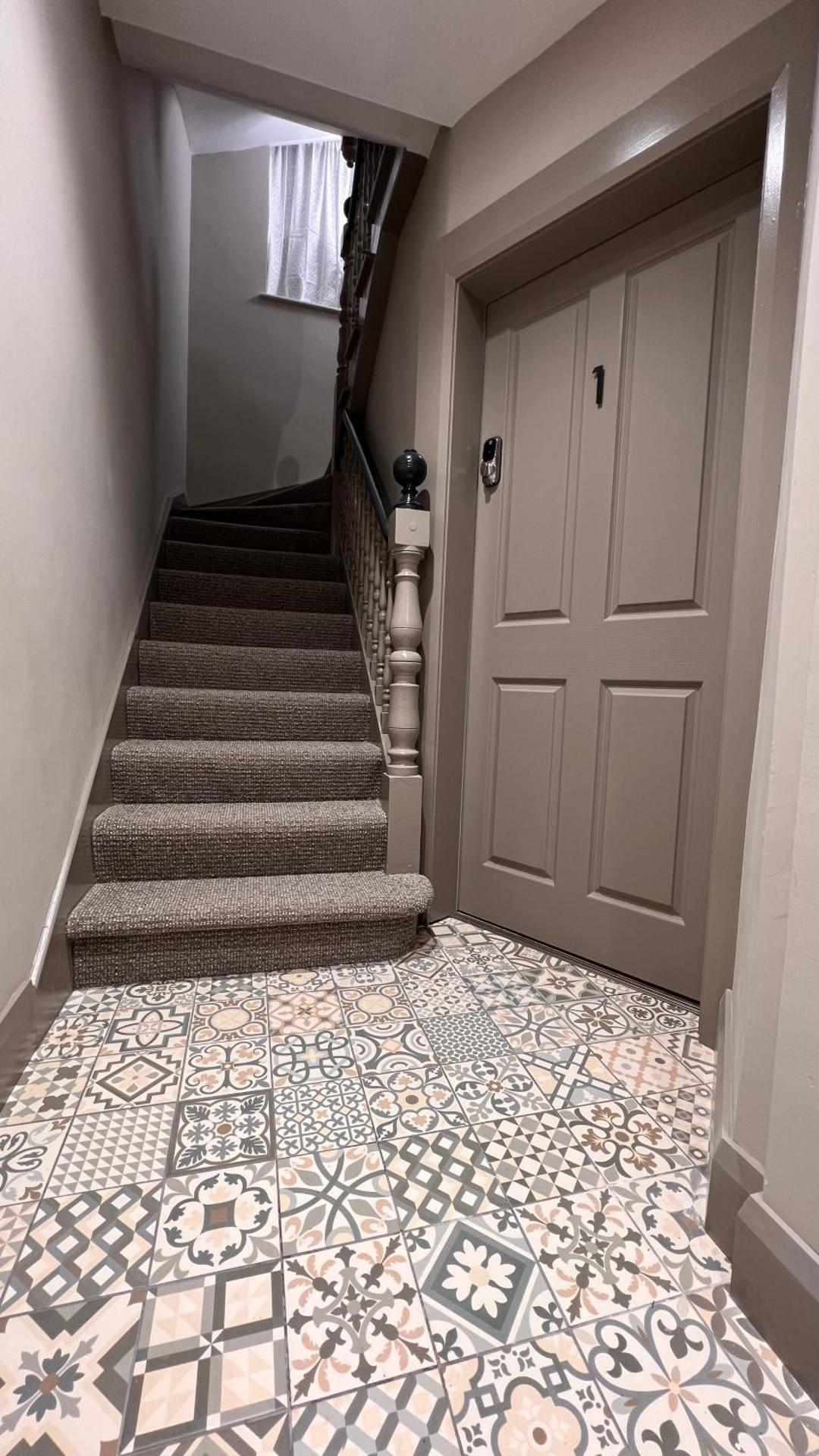 CHAMBERS RISE - City Centre Stays