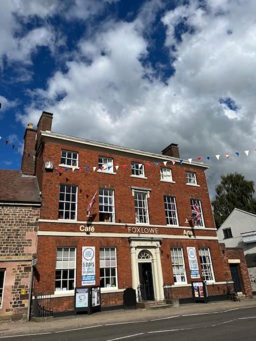 No5 at 53 - 2 bed apartment in Leek, Staffs Peak District