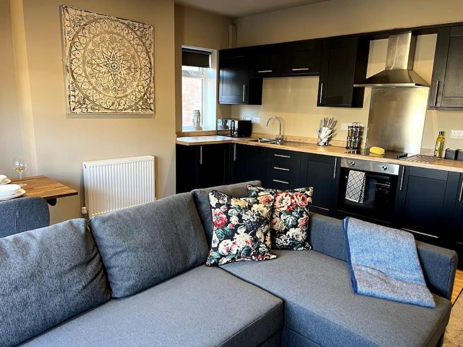 University Duplex • Sleeps 6