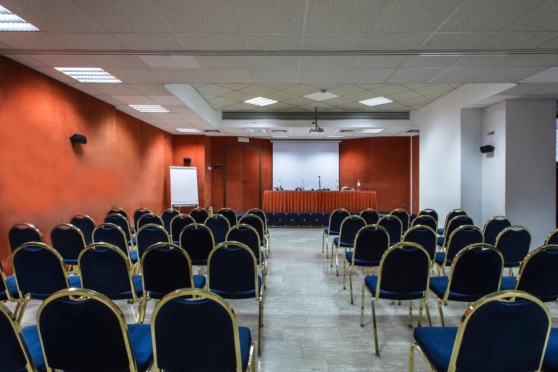 Meeting/conference room