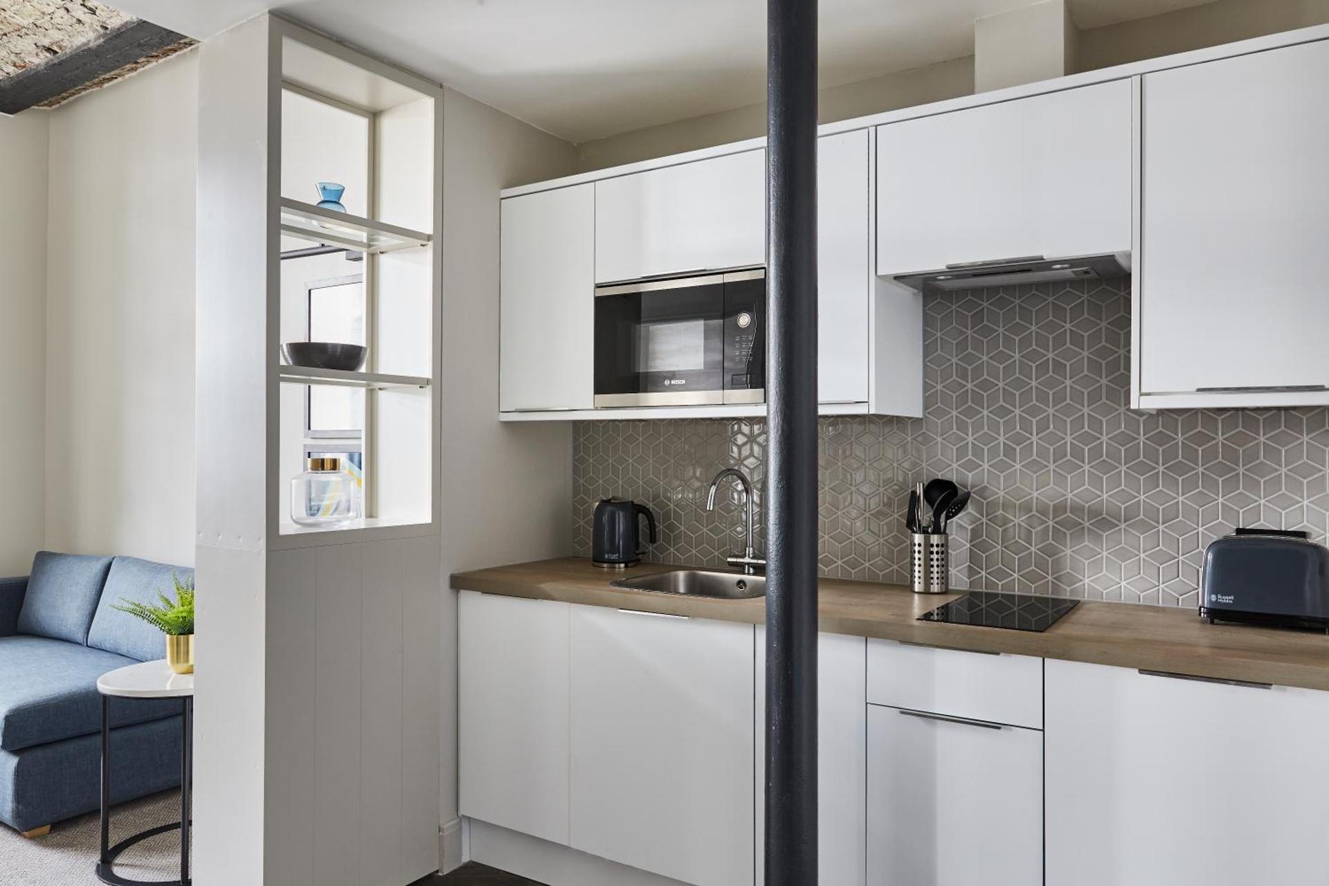 Kitchen or kitchenette