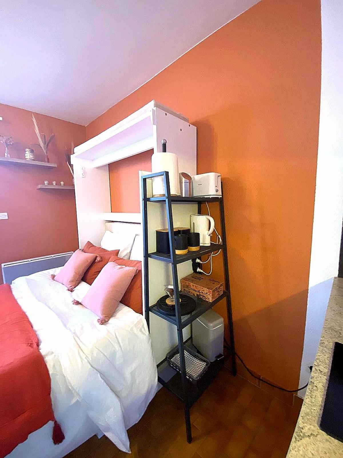 Studio vue mer. Calme et idéalement situé