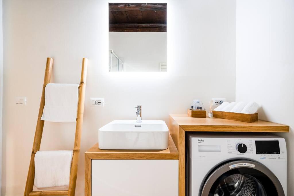 Residenza Mercanti - City Center - Lovely Maison