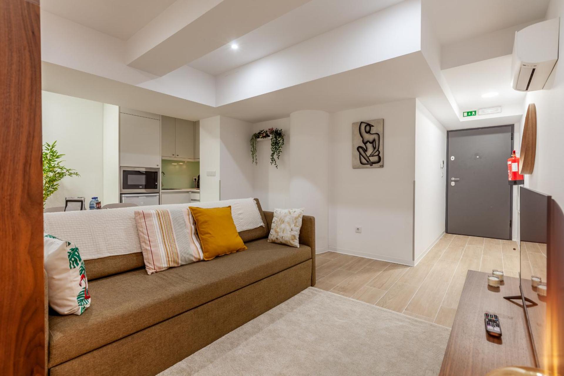 Communal lounge/ TV room