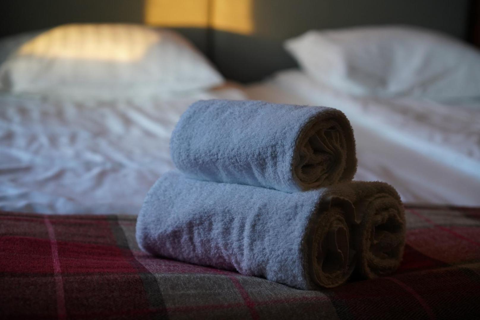 Le Ski Lodge & Steakhouse