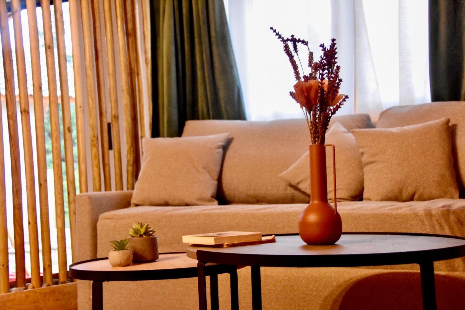 Νύμφες Σαλέ Ιαίρα