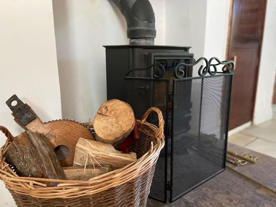 Scenic Welsh Cottage in the Brecon Beacons