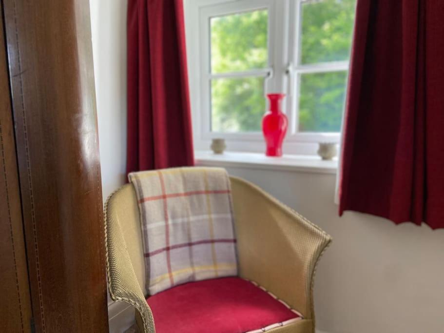 Scenic Welsh Cottage in the Brecon Beacons