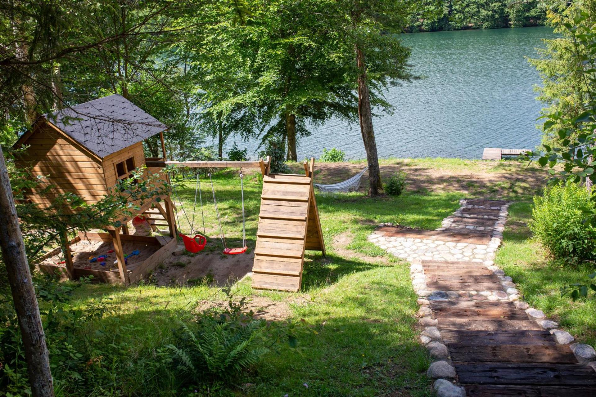 ACTIVFARM DOMKI NA KASZUBACH Domek Piotruś