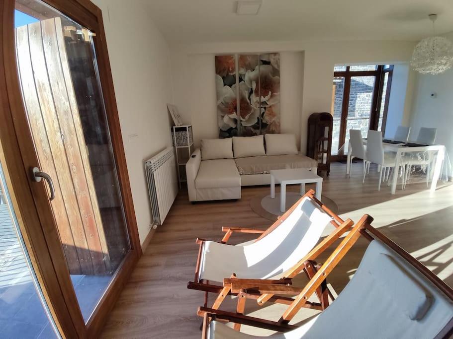 Casa Balcón de Los Pirineos - Gavín Biescas