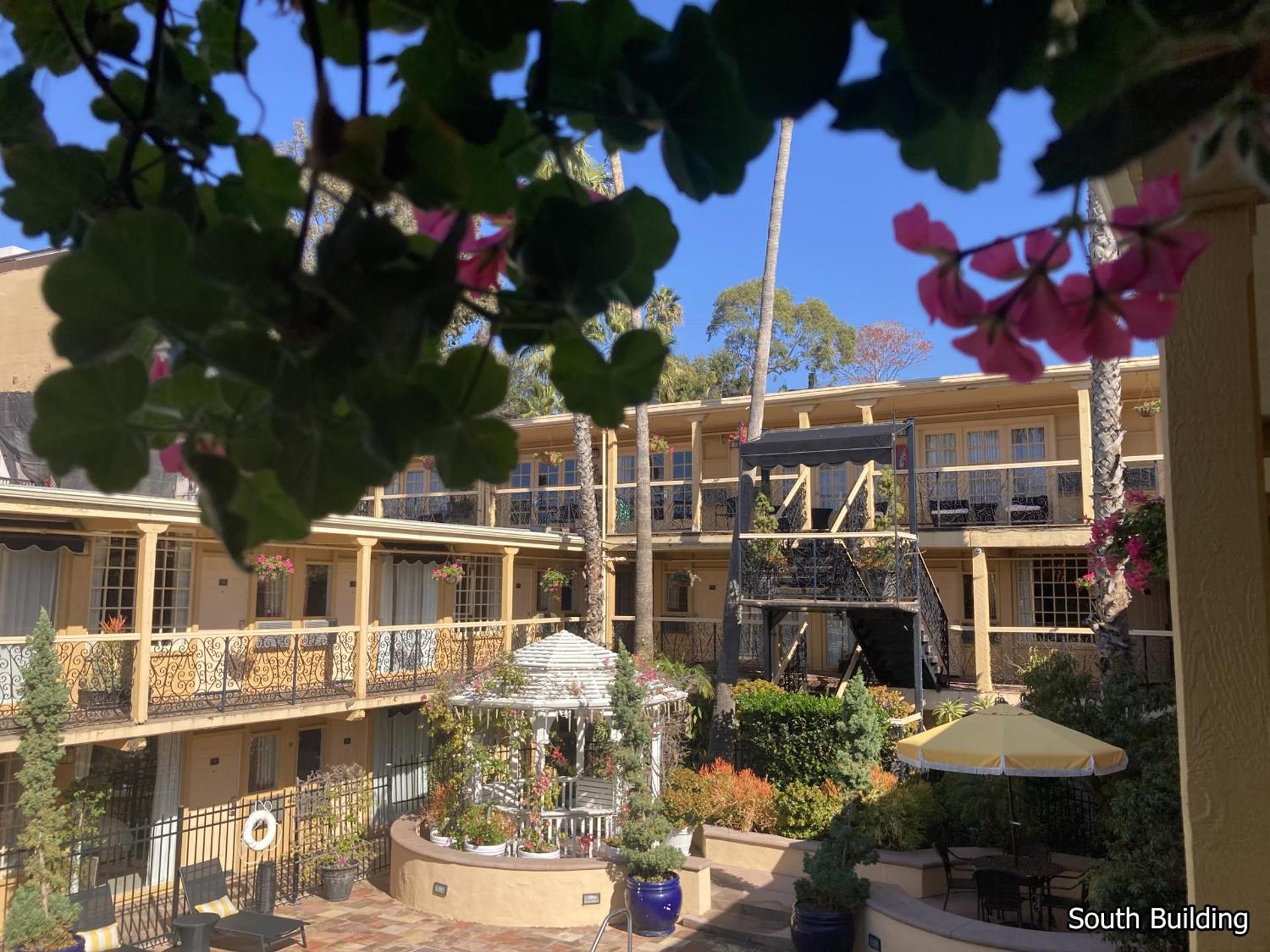 Inner courtyard view